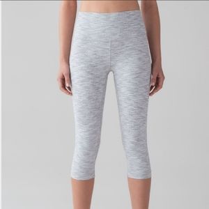 Lululemon Wonder Under Hi Rise 1/2 Tigth (Luxtreme ) Wee Are From Space Ice Grey